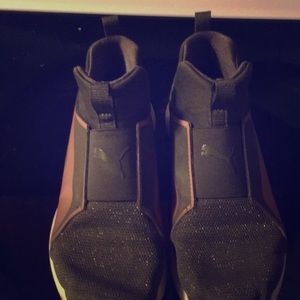 Puma green shoes with a splash of pink